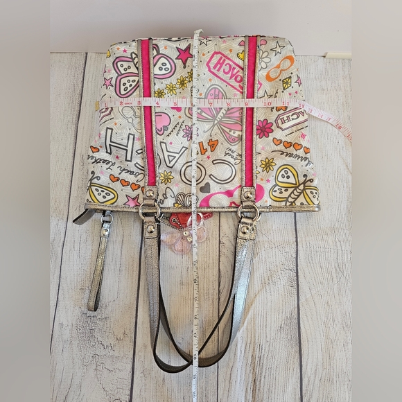 EUC Coach Y2K Bandana Graffiti Butterfly Shoulder Bag (F15712) & Wallet Set - Picture 9 of 16